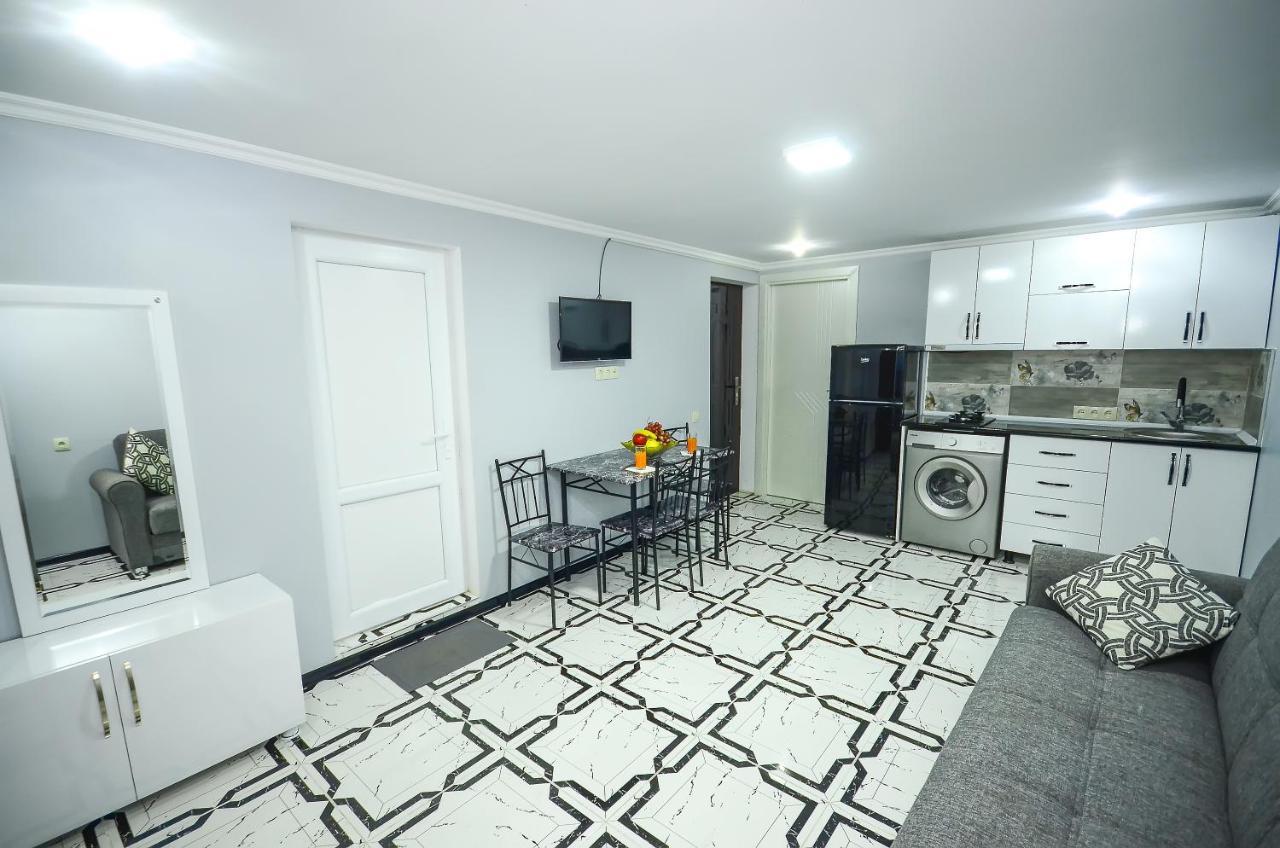 Aparthotel My Home Batumi Exteriér fotografie